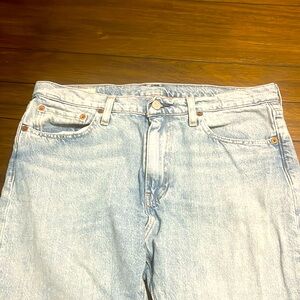 Levi’s light wash men’s jeans 510